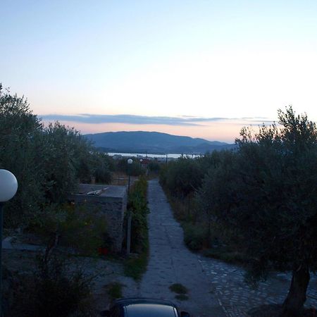 City View Apartment Volos Esterno foto