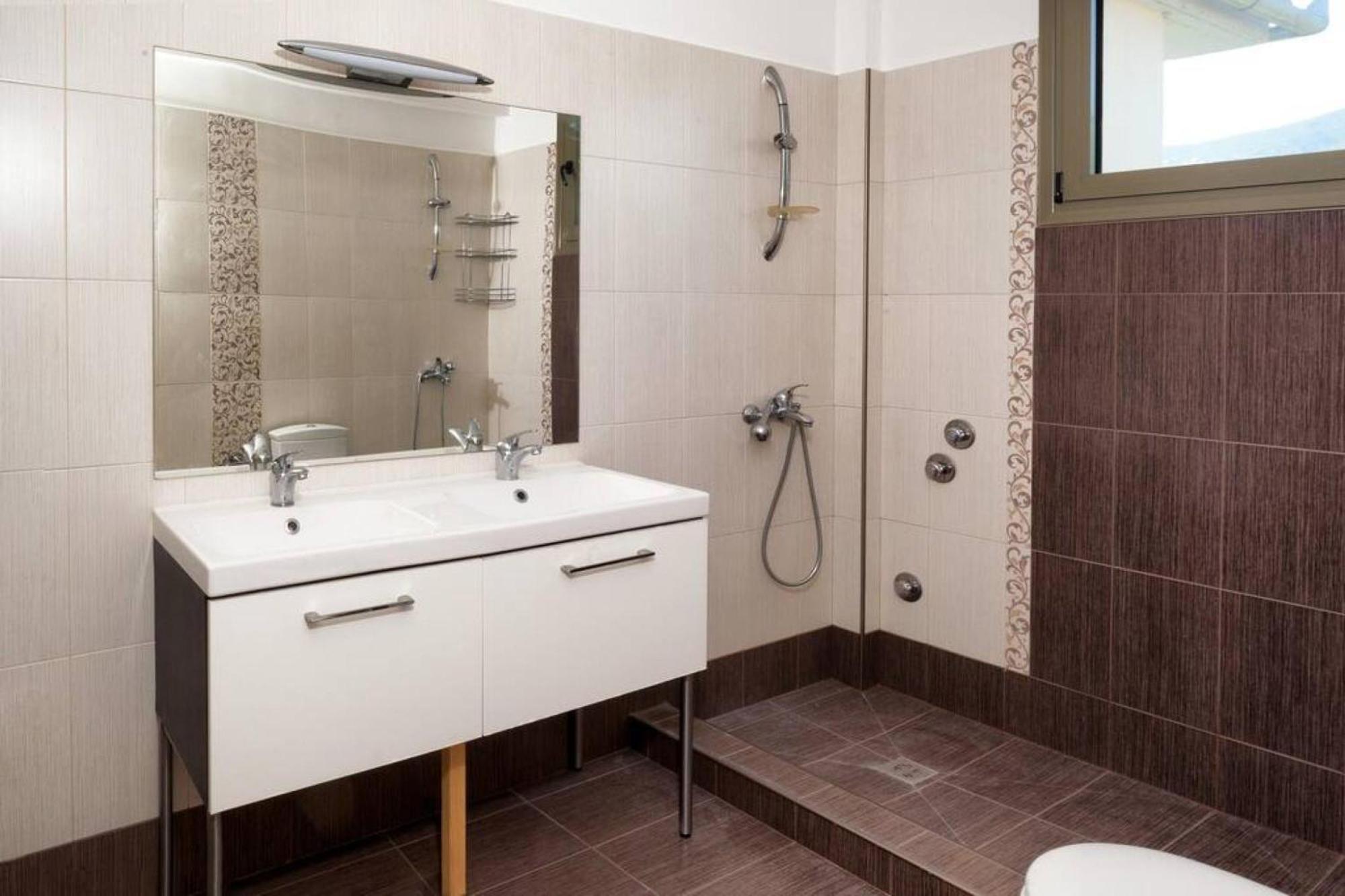 City View Apartment Volos Esterno foto